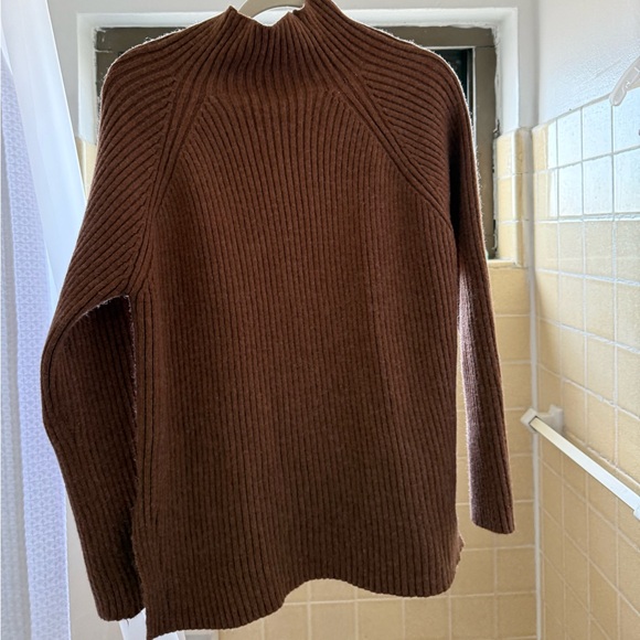 Brown Ribbed Knit Sweater - Picture 3 of 4